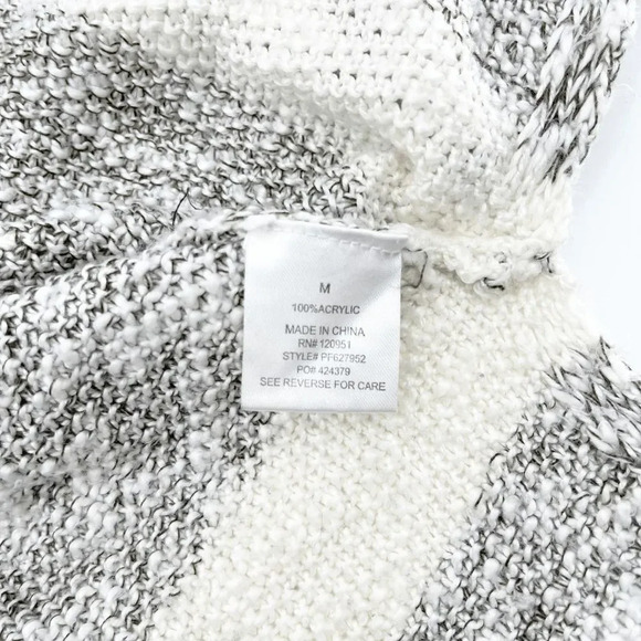 Pink Rose Women's Gray Cream Striped Pullover Sweater Size M - Picture 3 of 3